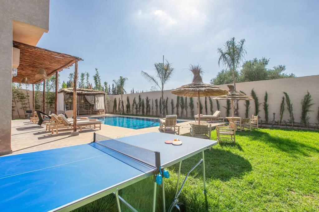 Villa Leila,Piscine , Grand Jardin, Jeux , Cuisiniere 马拉喀什 外观 照片