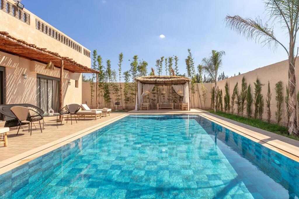 Villa Leila,Piscine , Grand Jardin, Jeux , Cuisiniere 马拉喀什 外观 照片