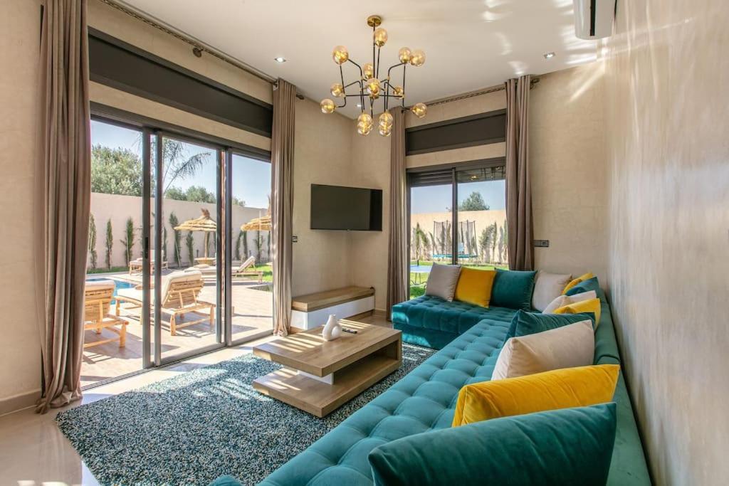 Villa Leila,Piscine , Grand Jardin, Jeux , Cuisiniere 马拉喀什 外观 照片
