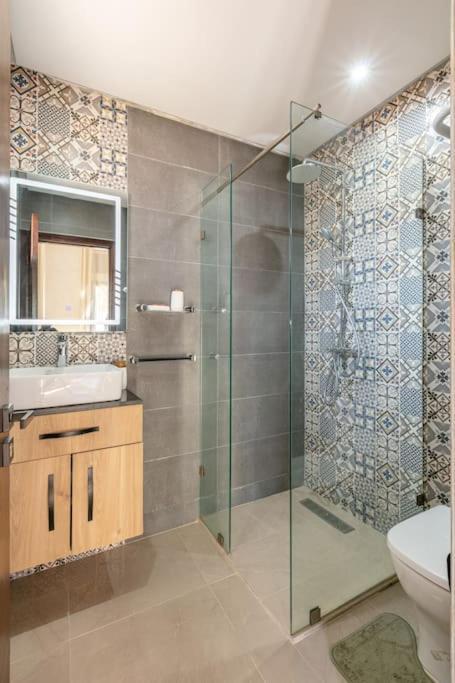 Villa Leila,Piscine , Grand Jardin, Jeux , Cuisiniere 马拉喀什 外观 照片