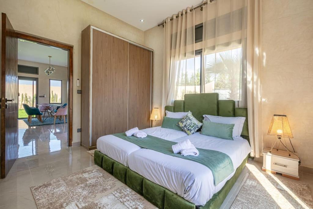 Villa Leila,Piscine , Grand Jardin, Jeux , Cuisiniere 马拉喀什 外观 照片
